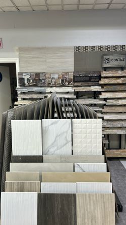 Porcelana Tile