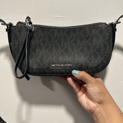 Michael Kors Small Camden Crossbody 