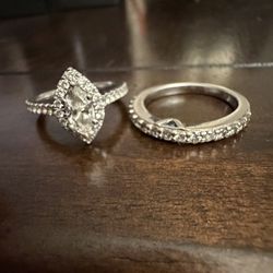  Vera Wang Pre-Owned Diamond Engagement Set (size6.5) 