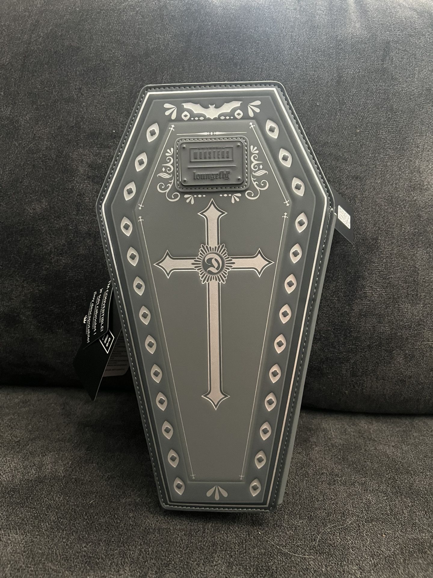 Loungefly Dracula Coffin Limited Edition