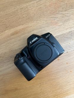 Canon EOS-1n film camera