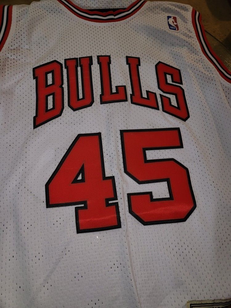Michael Jordan White #45 Chicago Bulls Men´s Jersey...