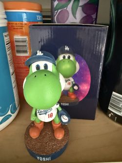 yoshi bobble head