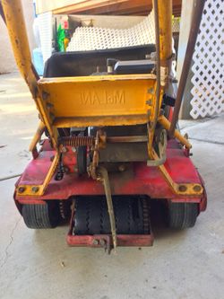 BLACK+DECKER 20 in. 13 AMP Corded Electric Walk Behind Push Lawn Mower(MISSING  BAG) for Sale in La Habra Heights, CA - OfferUp