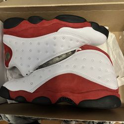 Jordan 13s Cherrys Size 10.5 