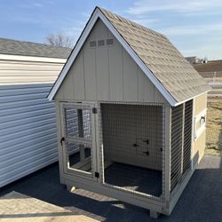 New 6x8 Amish Built Chicken Coop