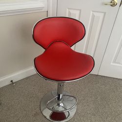 Glamorous Red Chair 