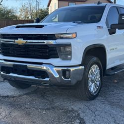 2024 Chevrolet Silverado 2500