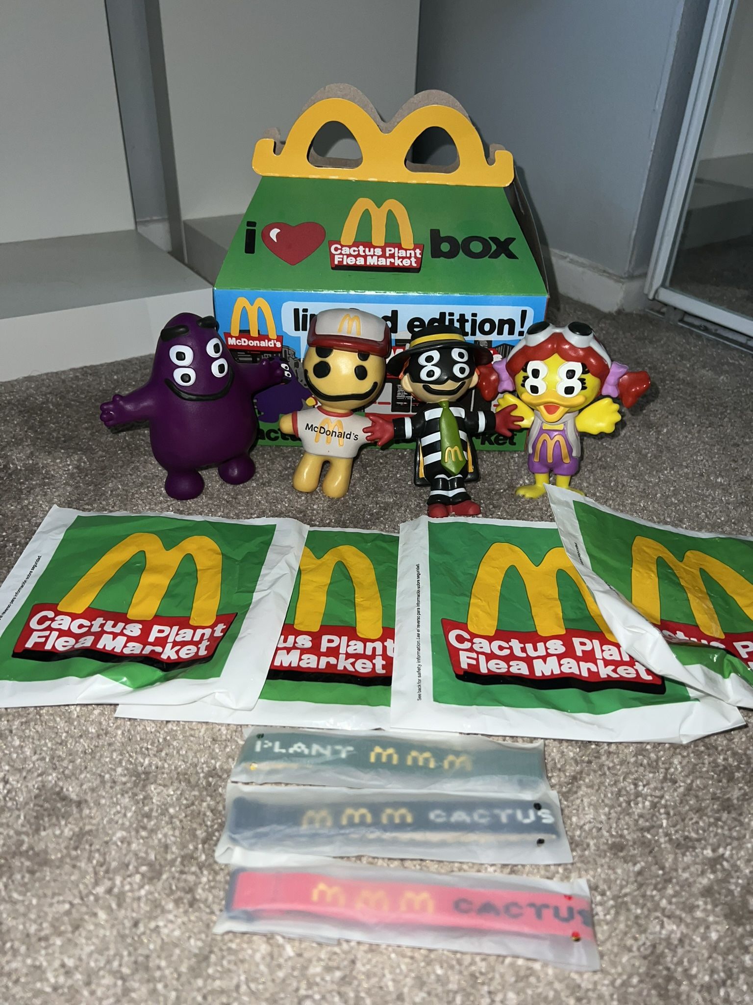 CPFM x McDonald’s ALL 4 FIGURES (Displayed)