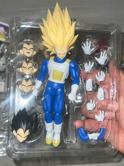 SHF Daima Vegeta Customs SSJ3