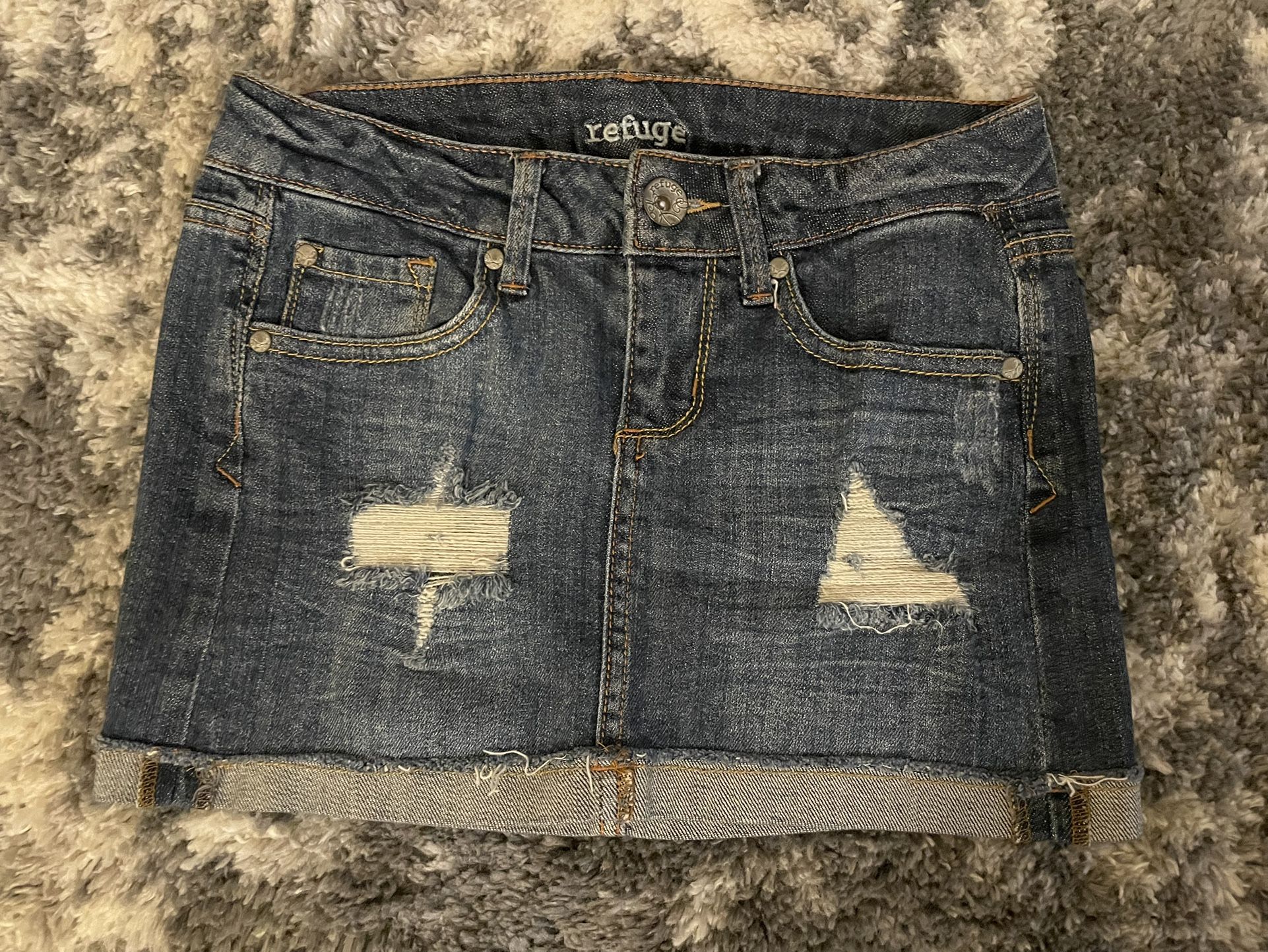 Refuge Skirt Size XS