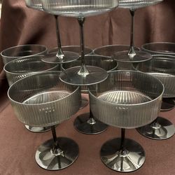 12 piece plastic rib, 10 ounce martini or margarita glasses