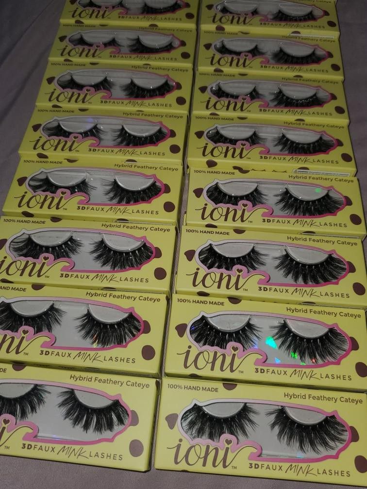 Ioni Lashes (10 )Left In This Style 