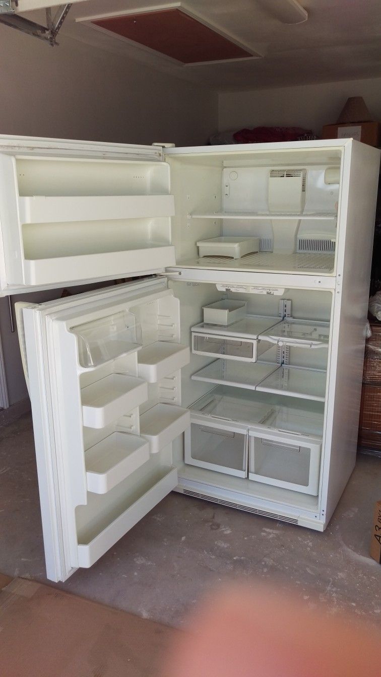 Maytag Performa Refrigerator 20.8 cu. ft.
