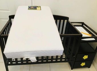 2 In 1 Crib More Info Below