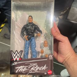 WWE Elite The Rock Wrestlemania Exclusive