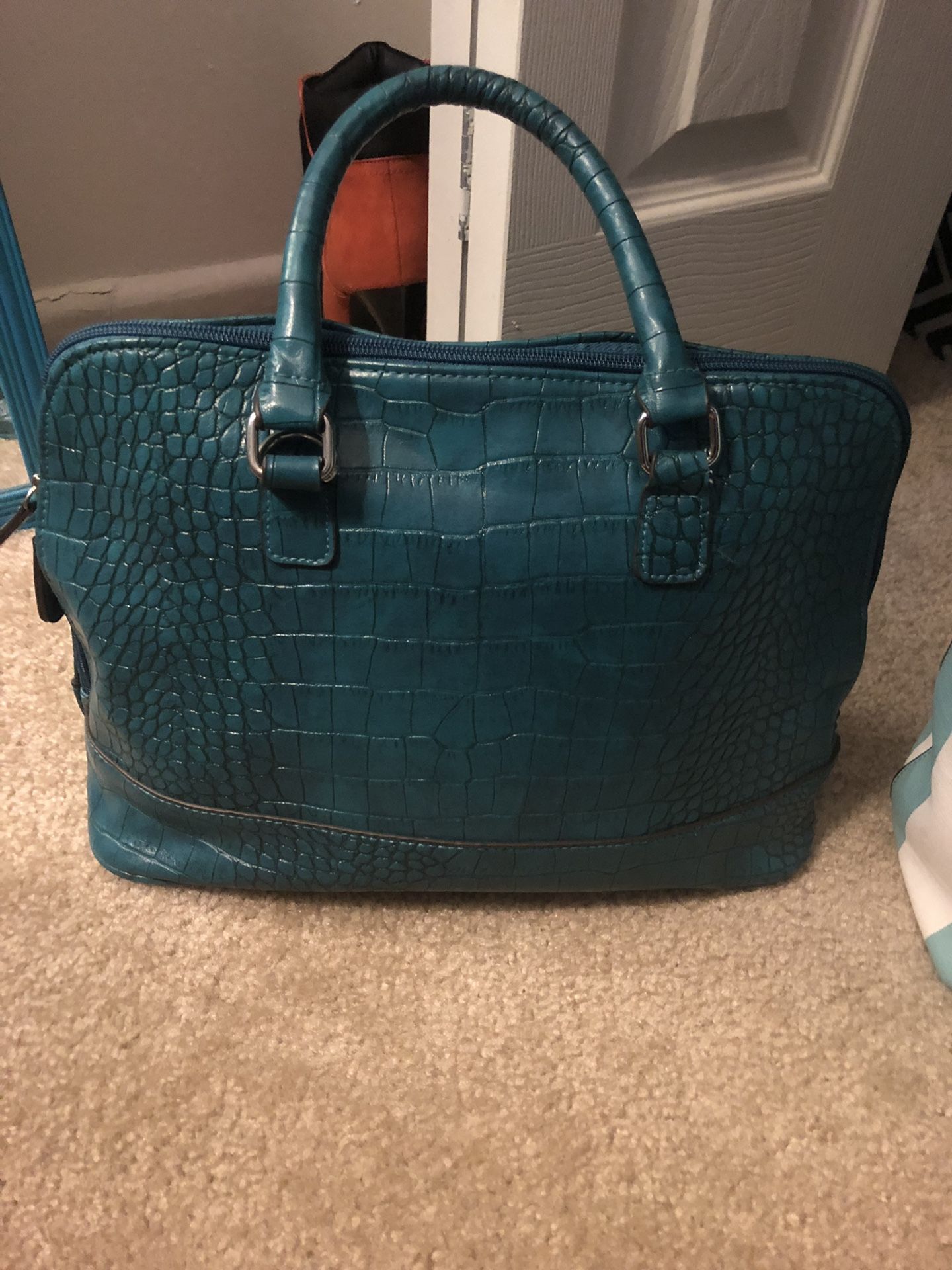 Various handbags $8 each