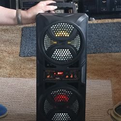 Bluetooth Speaker And Radio 