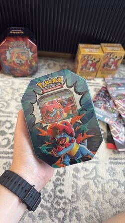 Ascended Heros Tin