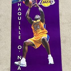 Lakers Shaquille O'Neal Vintage Towel Poster
