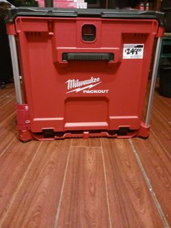 Milwakee Packout With Rolling Wheels Drawer Tool Box