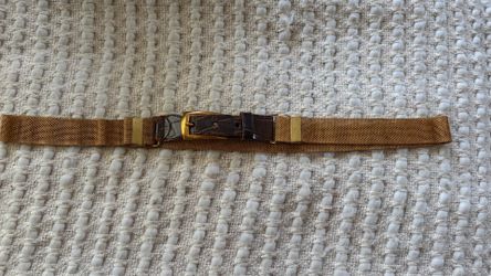 Vintage 1970s Metallic Gold Mesh Belt