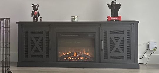 tv stand in good condition $250 