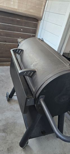 Wood Pellet Grill and Smoker