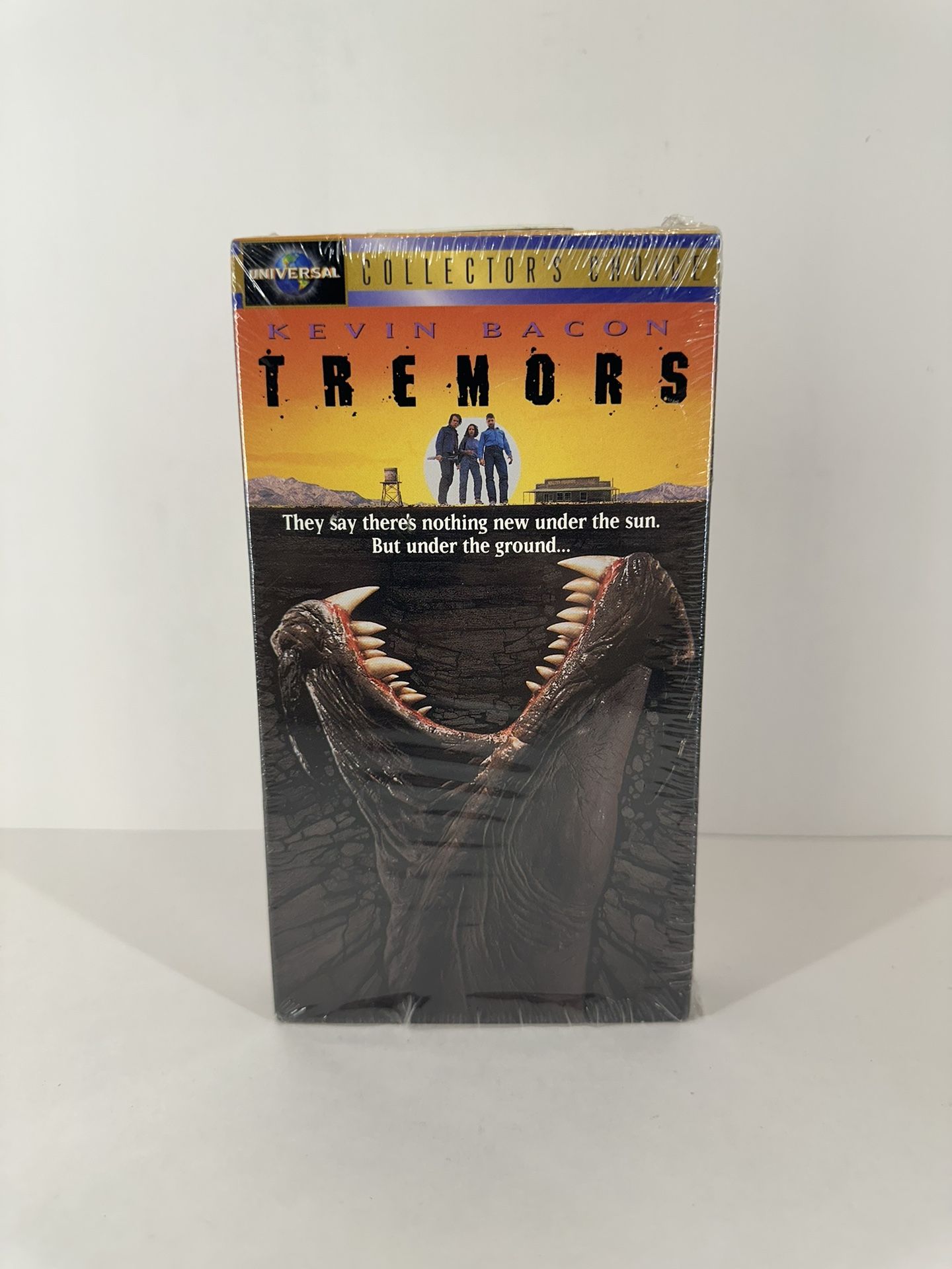 Tremors (VHS, 1996) Kevin Bacon Fred Ward Collectors Choices Universal