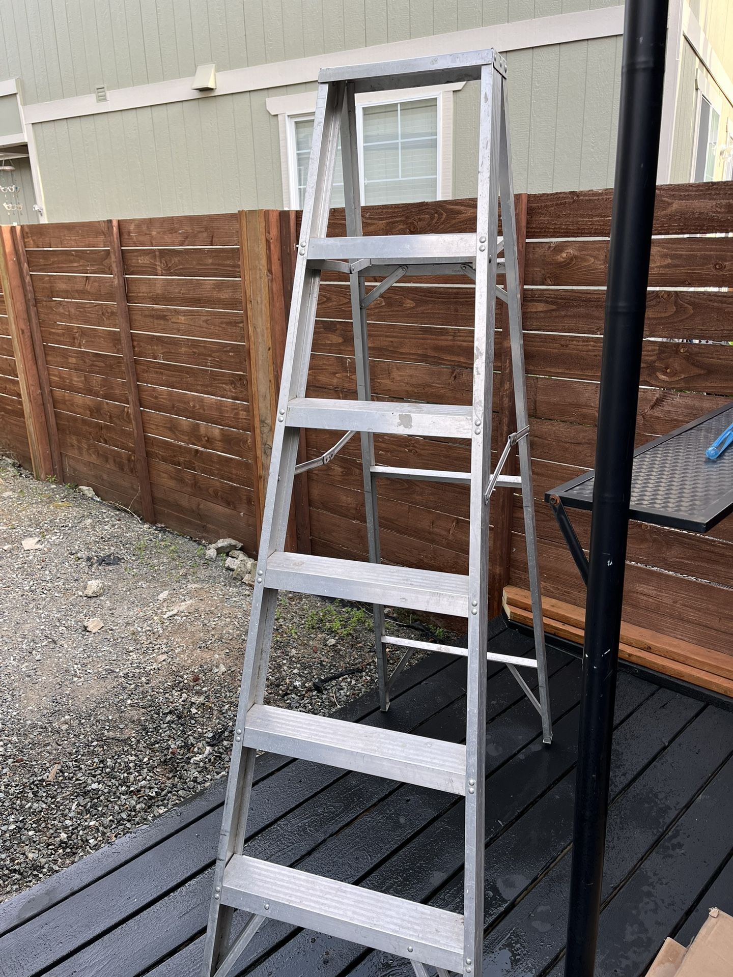 6ft Ladder Metal