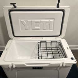 Yeti cooler tundra 65