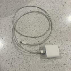 Apple iPad Charger 