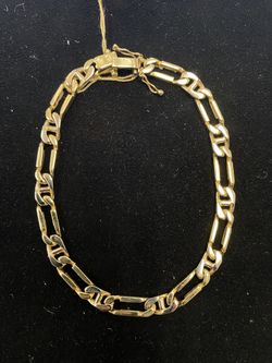 18k Gold Modified Figarruci Bracelet 24.1g 8”