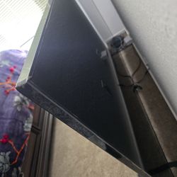 LG ka 75-inch  4K Ultra HD Smart TV 