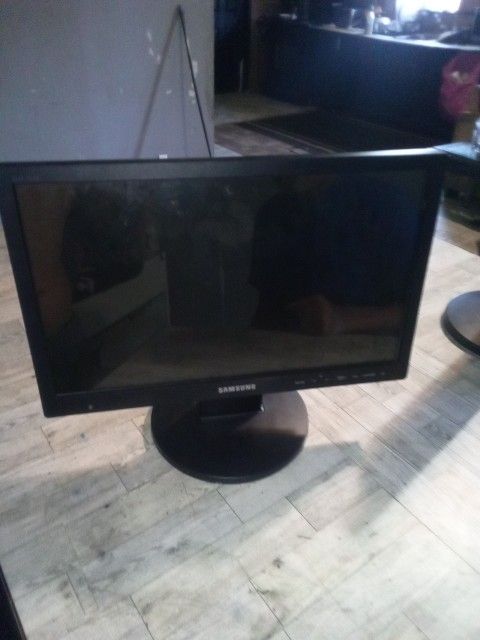 Samsung Monitors