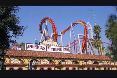 Knotts berry farm