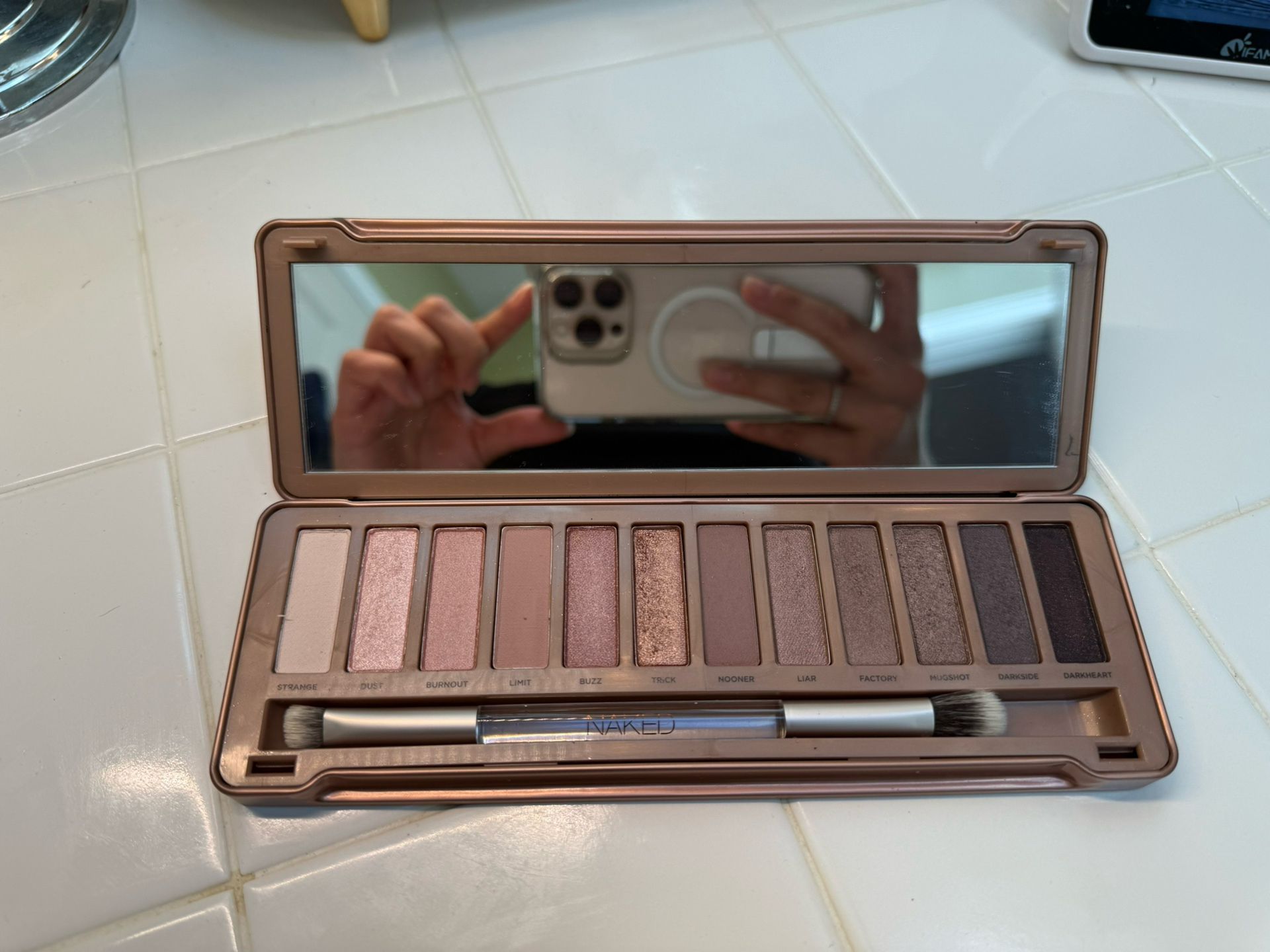 Naked3