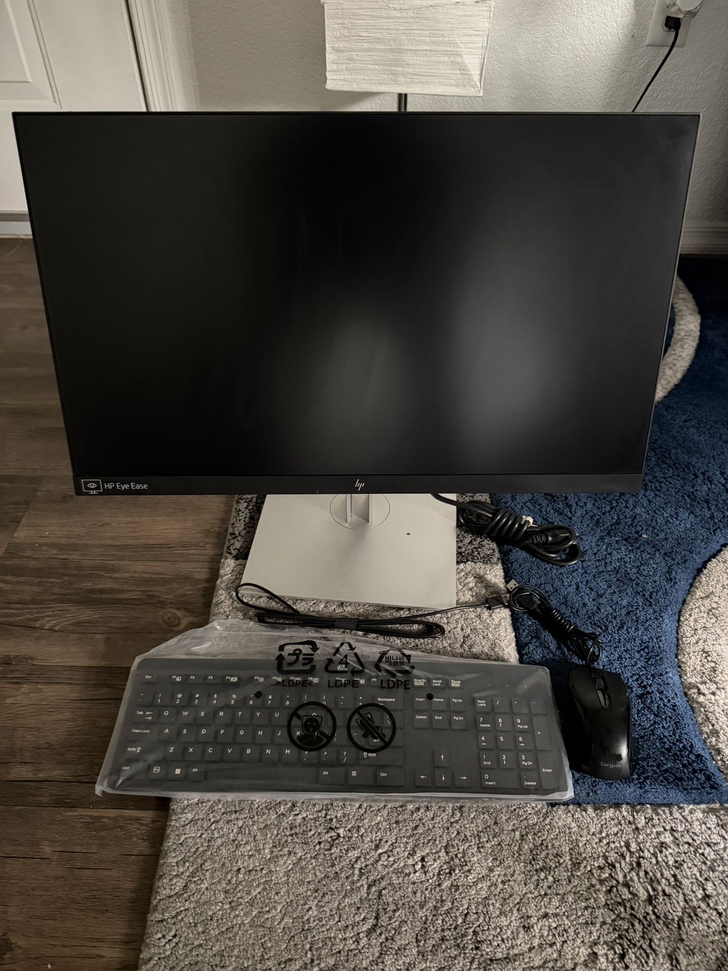 24 Inch HP Monitor With Adjustable Display