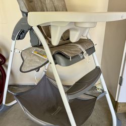 Graco HighChair 2in1 New