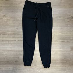 Black Hollister sweatpants