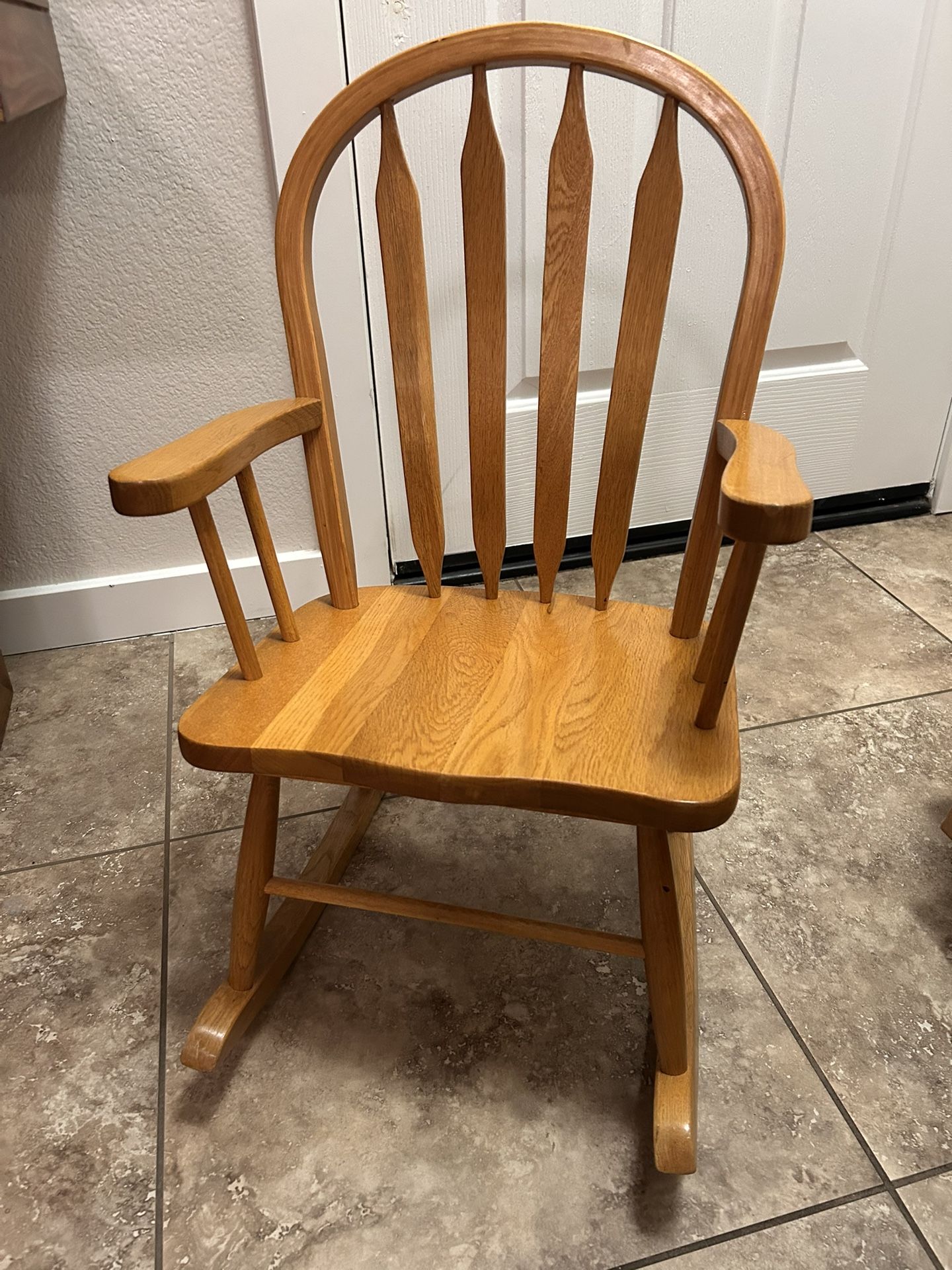 Solid Oak Kids Rocking Chair Excellent Condition Wood