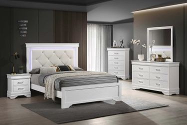 King  size bed frame new in a box mattress included  we offer same day delivery   Cama king size Nueva en Caja Colchon. Incluido entregamos a domicili