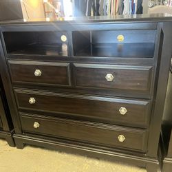 Tv Stand Cabinet / Dresser Drawers 