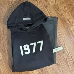 Brand new essential size S