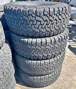 315 70 17 Bfgoodrich ko2 Tires Con 80% de Vida Las 4