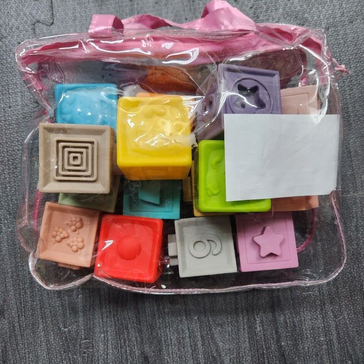 Play Puzzle Cubes For Baby
