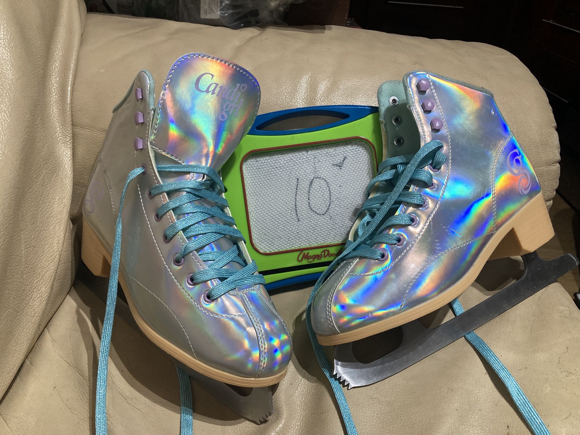 New Or Used 1x Figure Ice Skates Womenβs Size 10, Silver Color