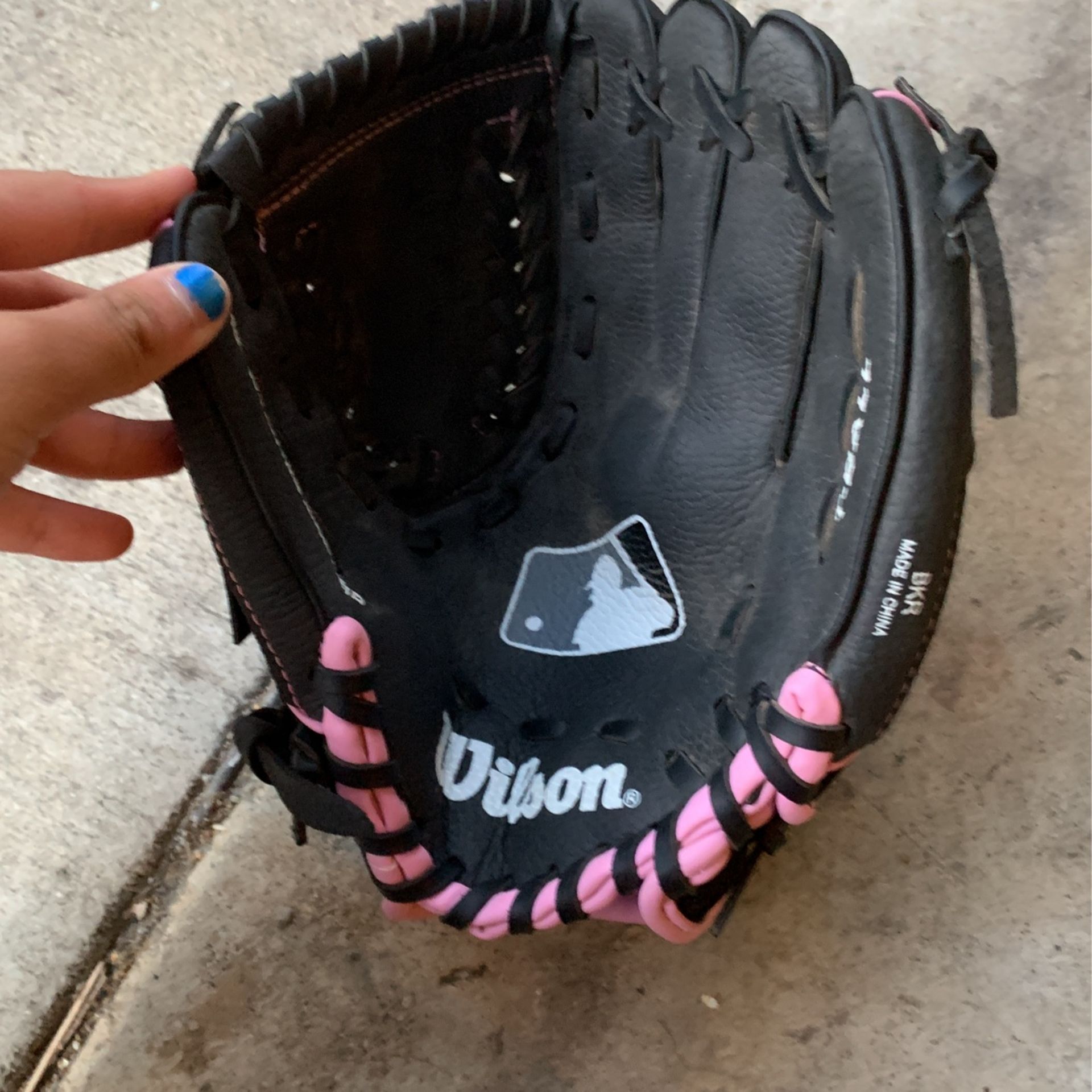Wilson Softball Glove