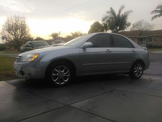 2004 kia spectra
