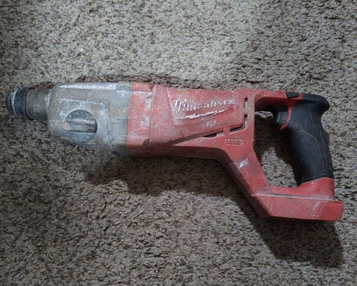 Milwaukee Fuel Rotohammer